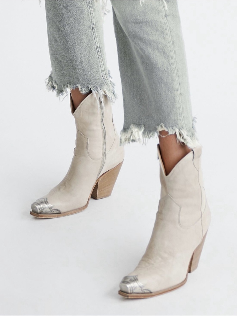 Free People Brayden Western Boots Size 41 RT $298 NWOT Bone